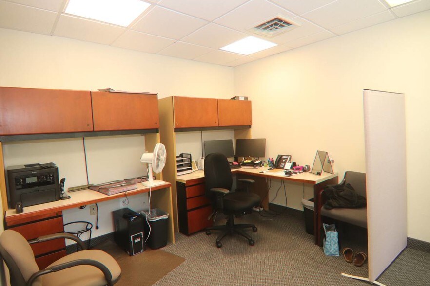 More Photos Of 8441 Belair Rd, Nottingham Medical For Lease