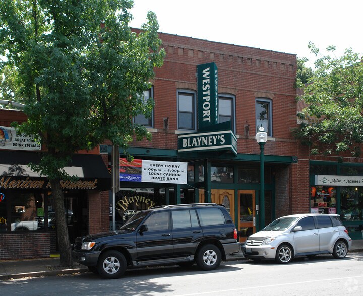 More Photos Of 401-411 Westport Rd, Kansas City Unknown For Lease