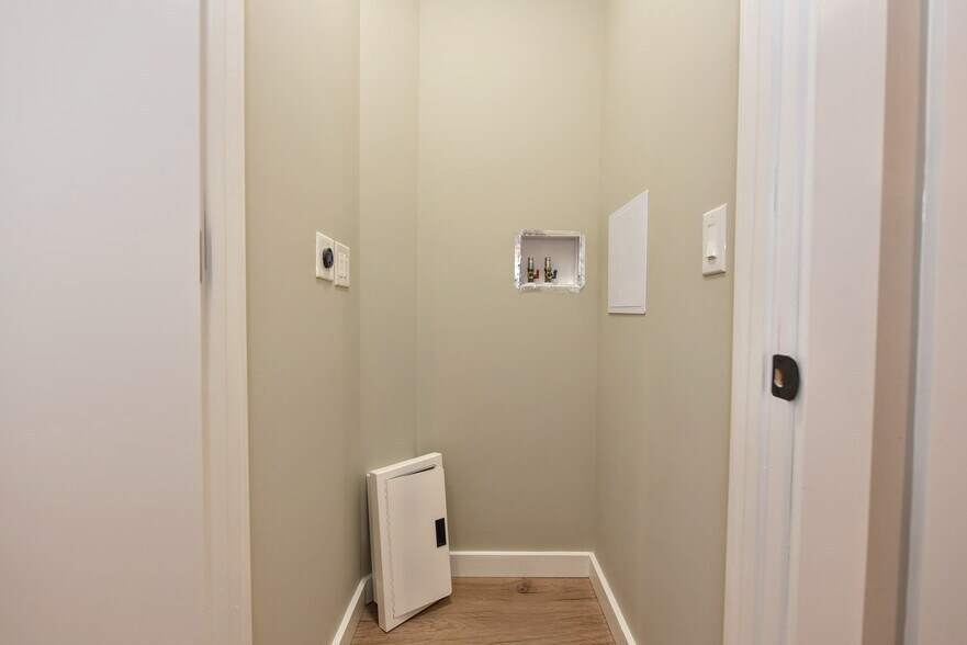 More Photos Of 127 Pine St, Wurtsboro Apartments For Sale