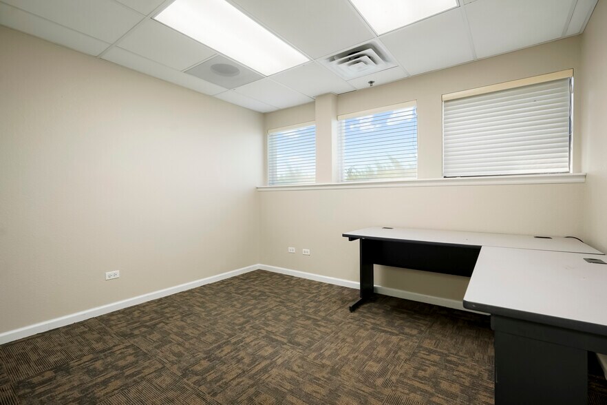 More Photos Of 11031 Sheridan Blvd, Westminster Office For Lease