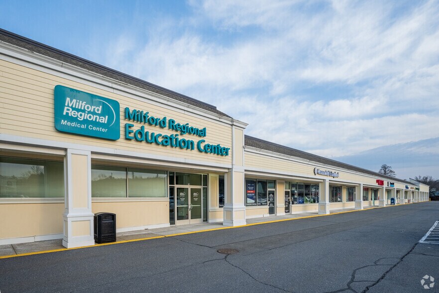 More Photos Of 138-140 S Main St, Milford Unknown For Lease