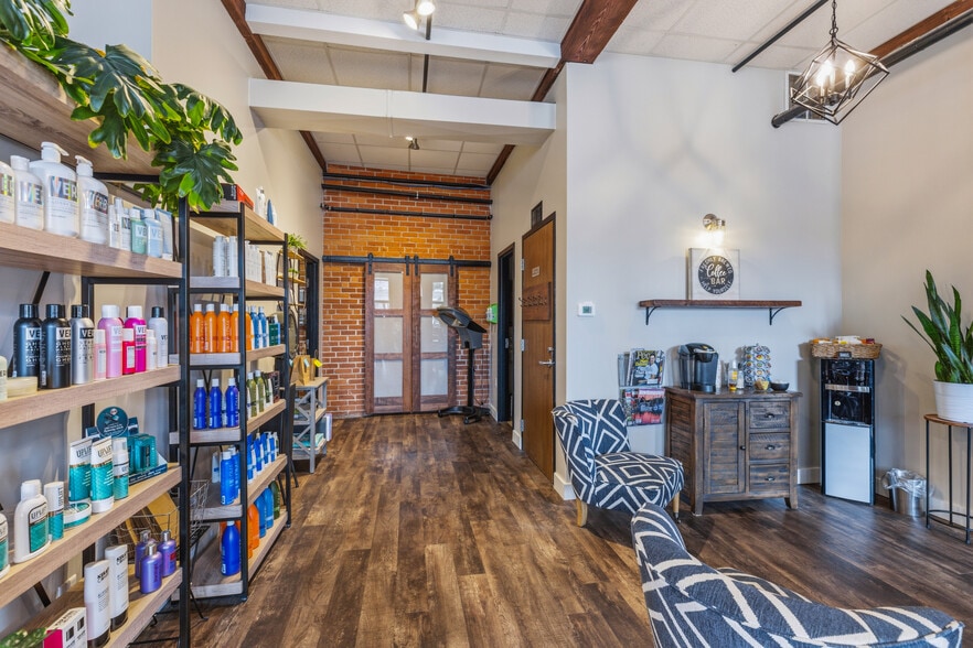 More Photos Of 103 Roxbury St, Keene Office For Sale