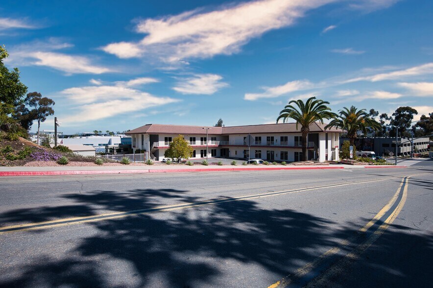 More Photos Of 5402 Ruffin Rd, San Diego Office For Lease