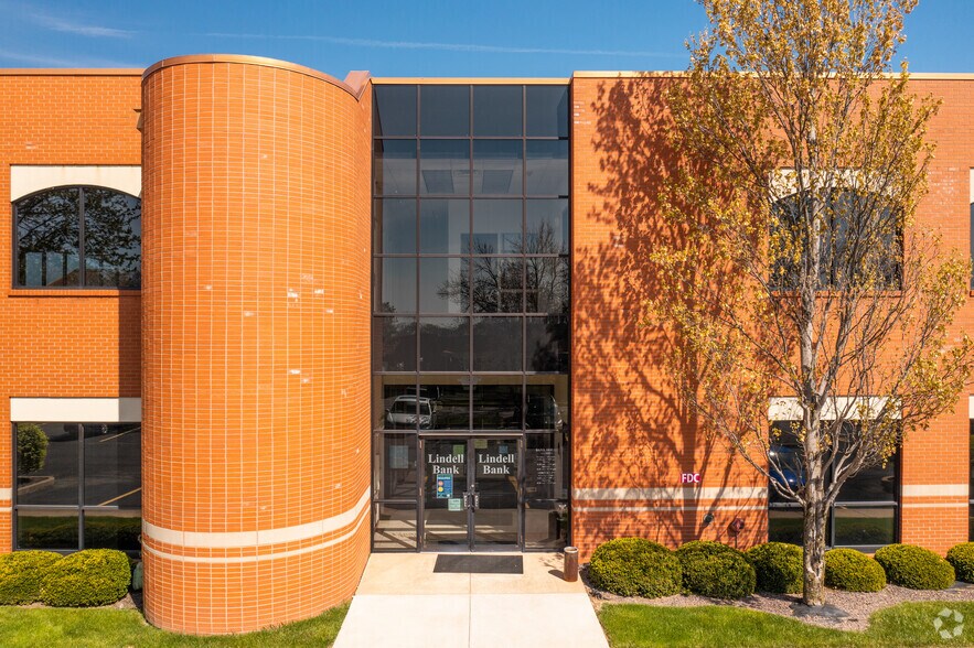 More Photos Of 5500 Mexico Rd, Saint Peters Office For Sale