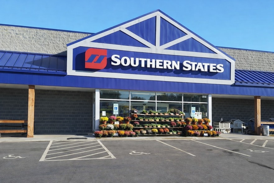 More Photos Of 814 Conover Blvd W, Conover Freestanding For Lease