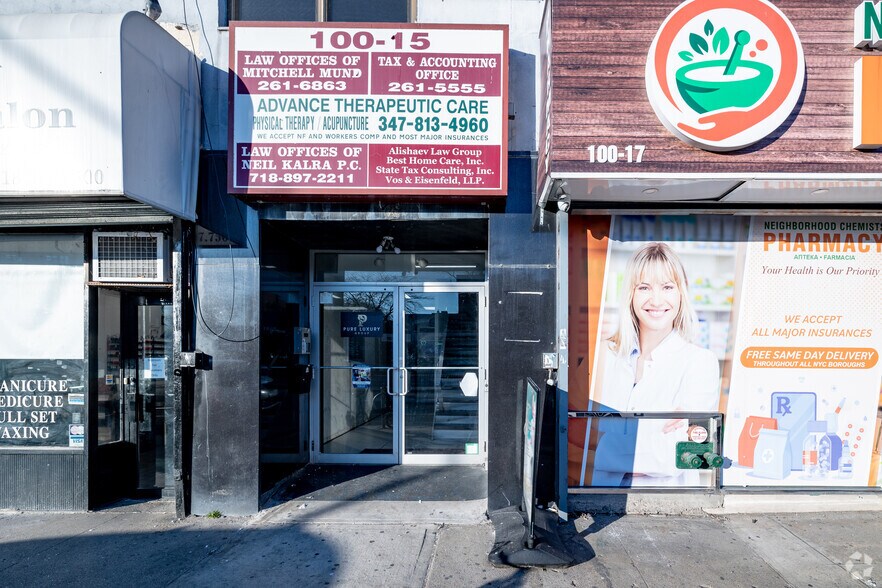 More Photos Of 10015 Queens Blvd, Forest Hills General Retail For Lease