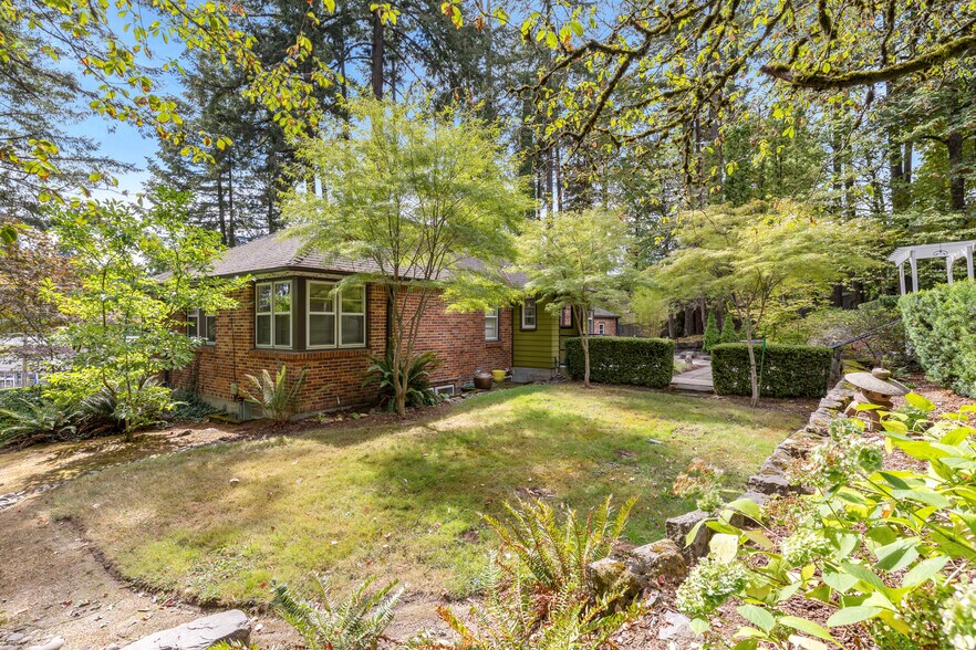 More Photos Of 7303 SW Beaverton Hillsdale Hwy, Portland Medical For Sale