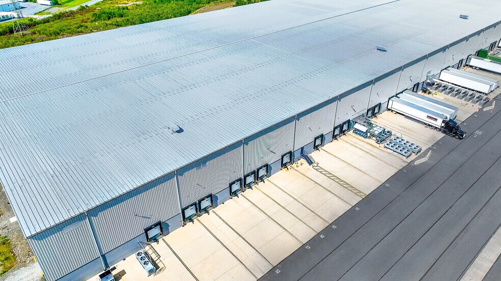 More Photos Of 575-595 Research Dr, Pittston Township Food Processing For Lease