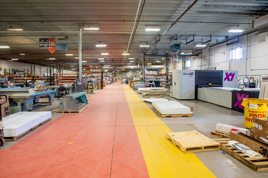 More Photos Of 43 Bibber Pky, Brunswick Manufacturing For Sale