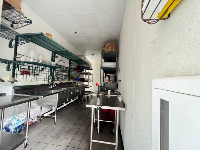 More Photos Of 2161 N Morton St, Franklin General Retail For Lease