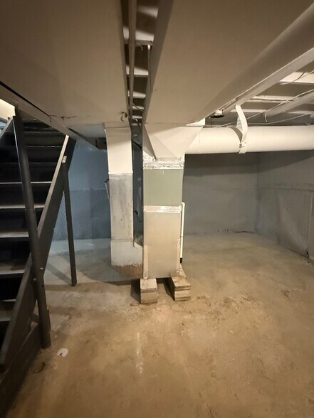 More Photos Of 8079 W 3rd St, New Lebanon Office For Sale