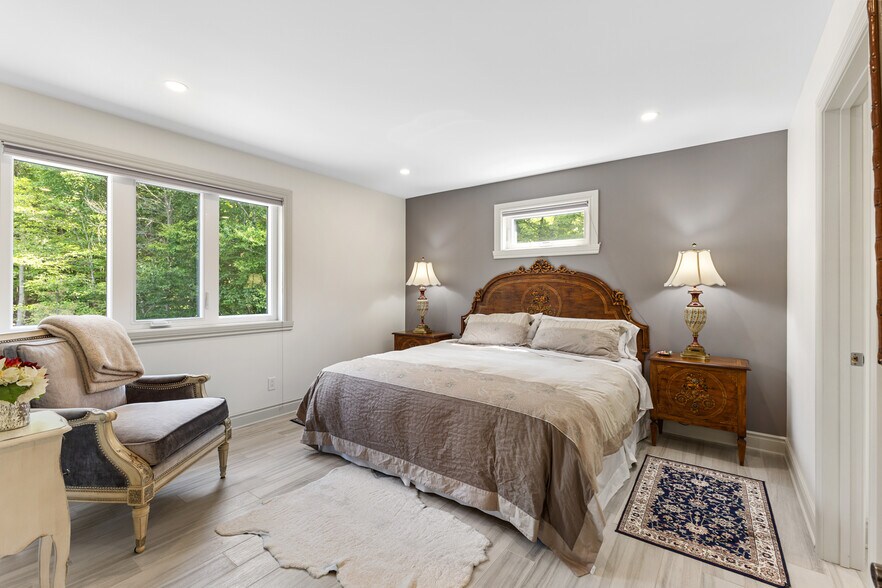 More Photos Of 57 Rue Allan, Brownsburg-chatham Apartments For Sale