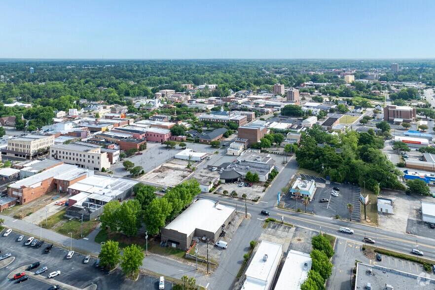 More Photos Of 1010-1012 Broughton St, Orangeburg Freestanding For Sale