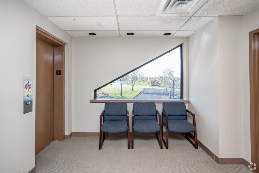 More Photos Of 201 Smith Dr, Cranberry Township Medical For Sale