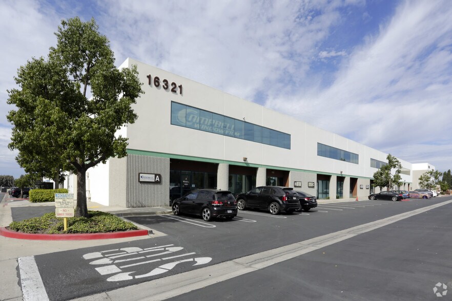 More Photos Of 16291-16321 Gothard St, Huntington Beach Light Manufacturing For Lease