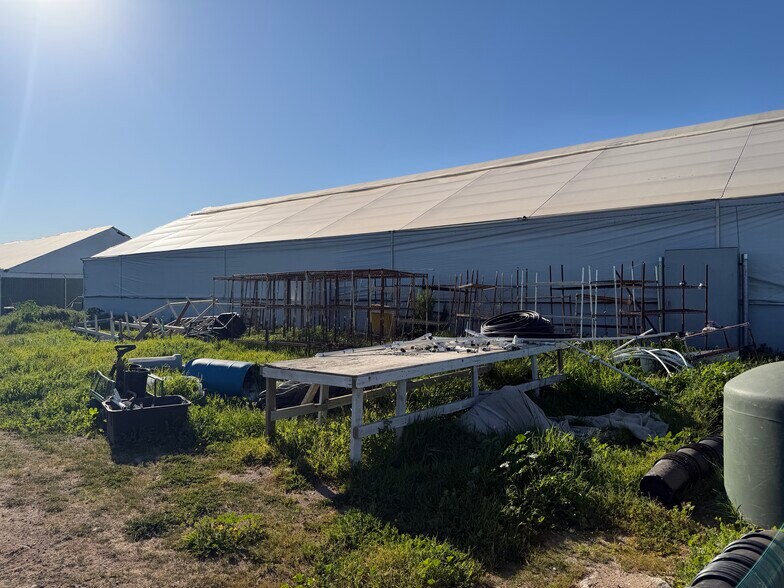 More Photos Of 20180 Spence Rd, Salinas General Retail For Sale