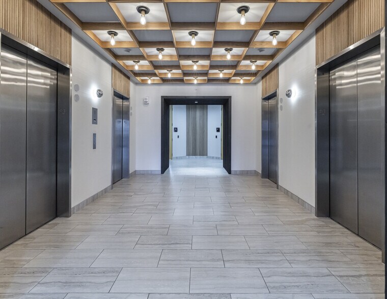 More Photos Of 1120 112th Ave NE, Bellevue Office For Lease