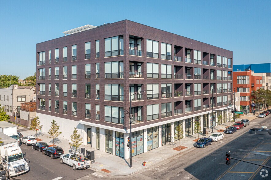 More Photos Of 1710 N Western Ave, Chicago Apartments For Lease