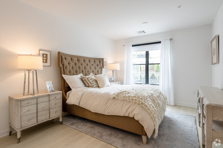 More Photos Of 8 Tice Rd, Franklin Lakes Apartments For Sale