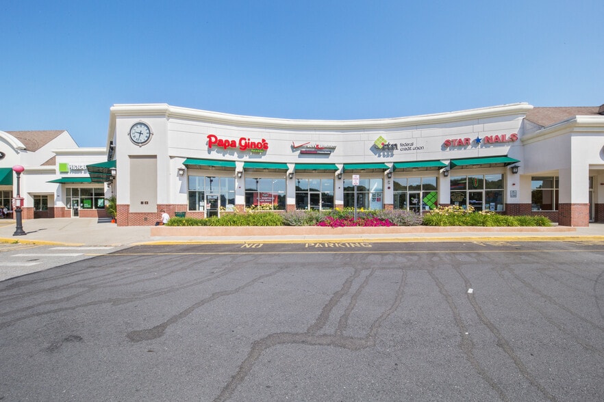 More Photos Of 84-100 Macy St, Amesbury Unknown For Lease