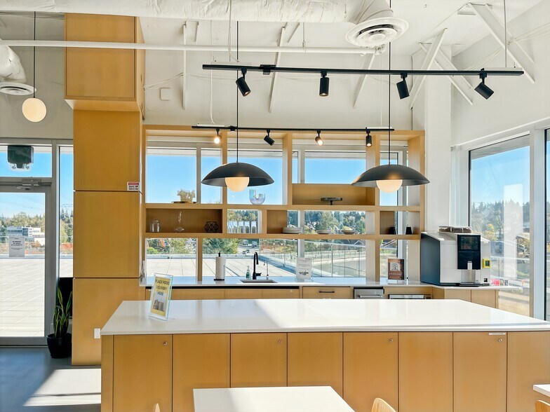 More Photos Of 3211 152 St, Surrey Coworking Space