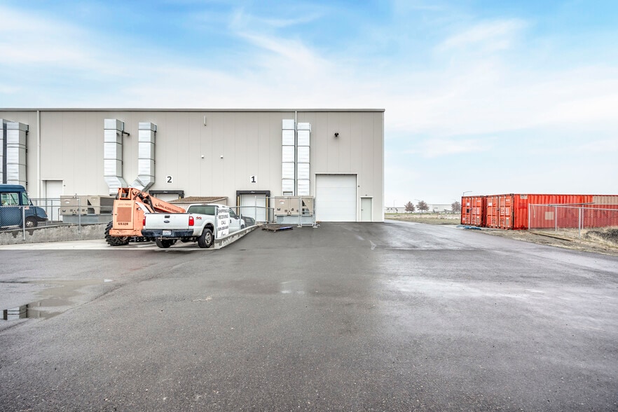 More Photos Of 2746 Battelle Blvd, Richland Industrial For Lease