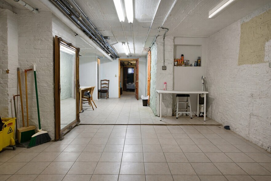 More Photos Of 1679 Gates Ave, Ridgewood Apartments For Sale