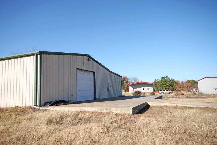 More Photos Of 159 Park Row, Van Warehouse For Sale