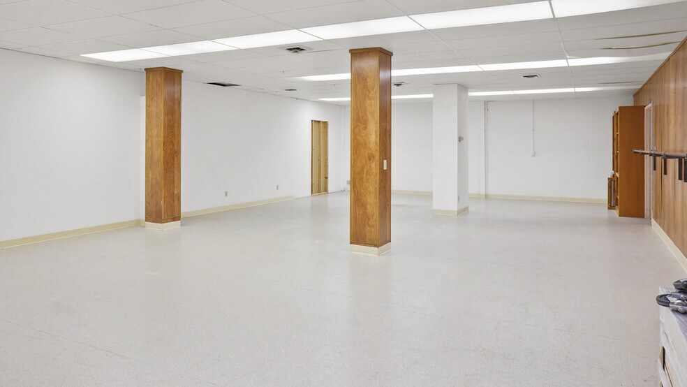 More Photos Of 702 E Main St, Othello Storefront Retail Office For Lease