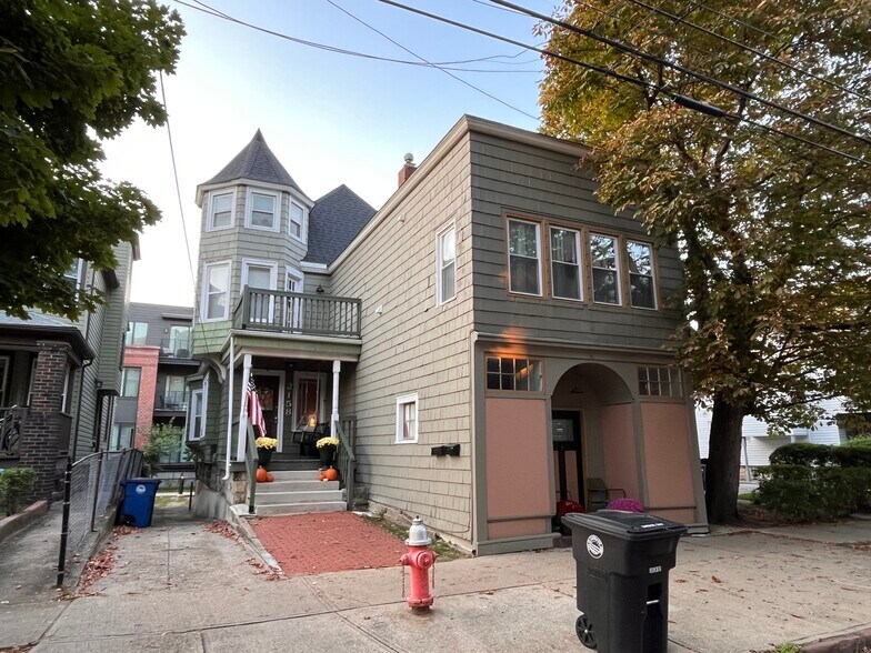 Primary Photo Of , Cleveland Multifamily For Sale