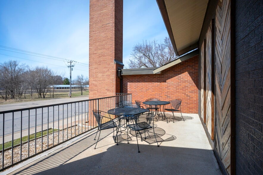 More Photos Of 114 Dahlin ave, Isanti Specialty For Sale