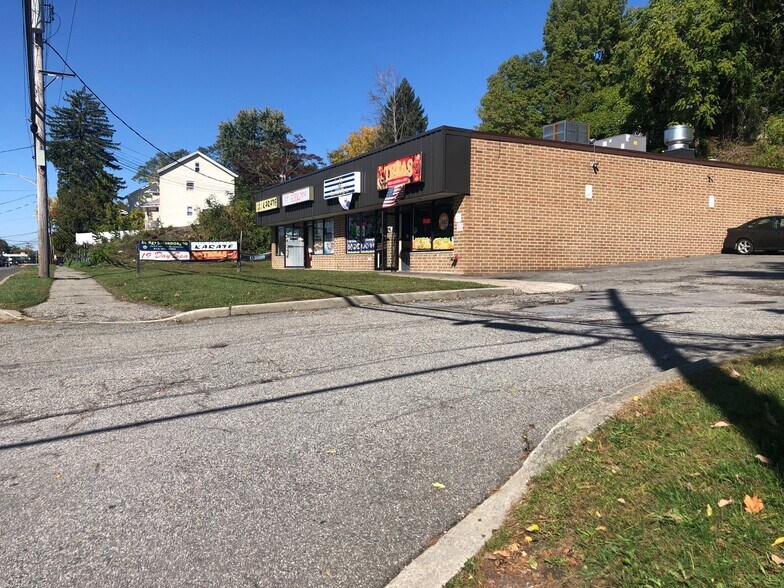 More Photos Of 192-196 N Highland Ave, Ossining Storefront For Lease