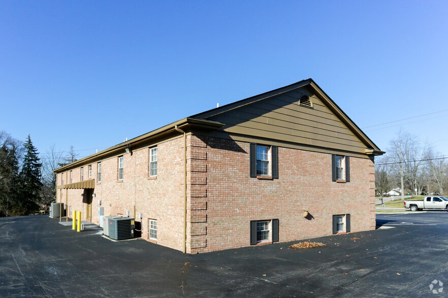 More Photos Of 4049 Dayton-Xenia Rd, Beavercreek Office For Lease