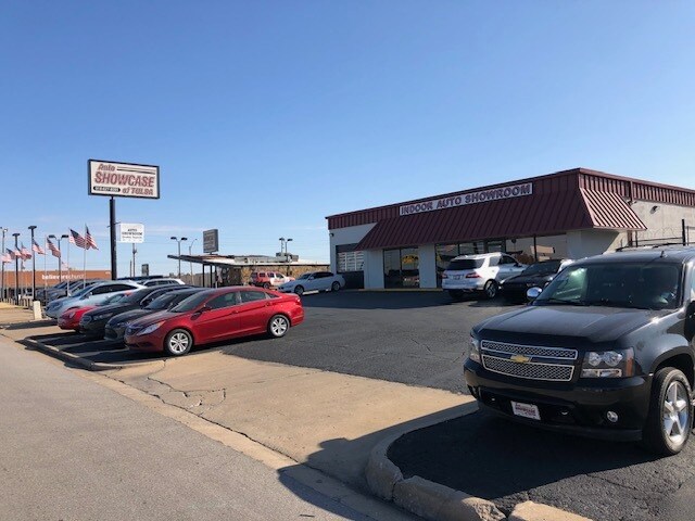 More Photos Of 7682 E 46th Pl, Tulsa Auto Dealership For Lease