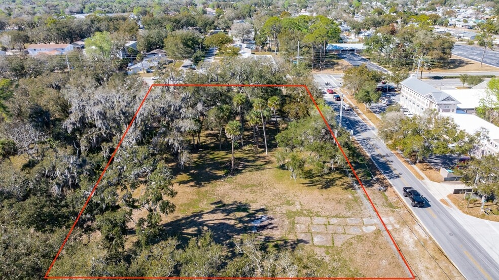 More Photos Of 905 Beville Rd, Daytona Beach Medical For Sale