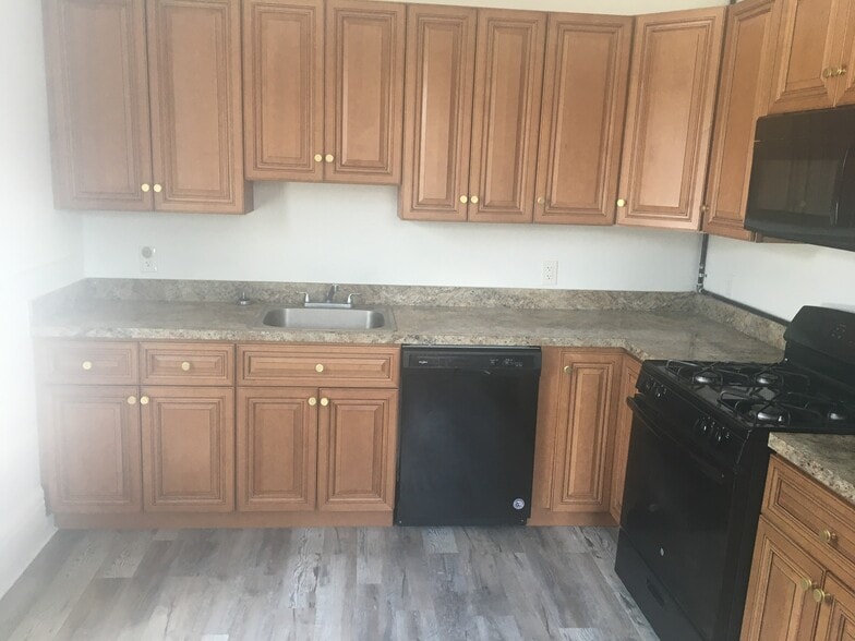More Photos Of 18 W Winona Ave, Norwood Light Distribution For Sale
