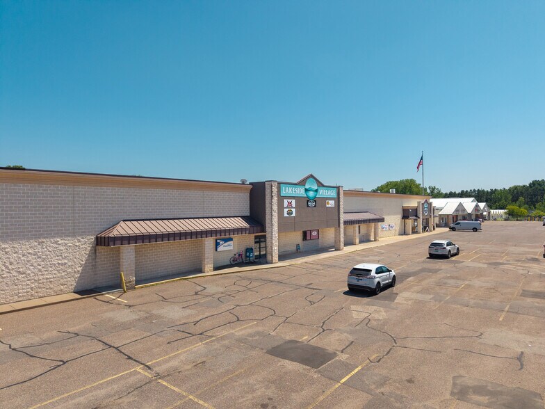 More Photos Of 17158 County Highway J, Chippewa Falls Supermarket For Lease