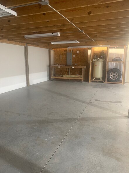 More Photos Of 741 Harry McCarty Rd, Bethlehem Light Distribution For Lease