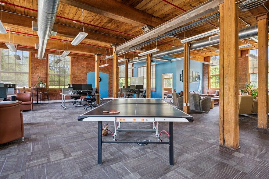 More Photos Of 110 W Canal St, Winooski Office For Sale