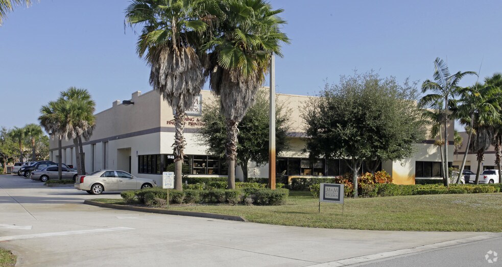 Primary Photo Of 1445 Jupiter Park Dr, Jupiter Unknown For Lease