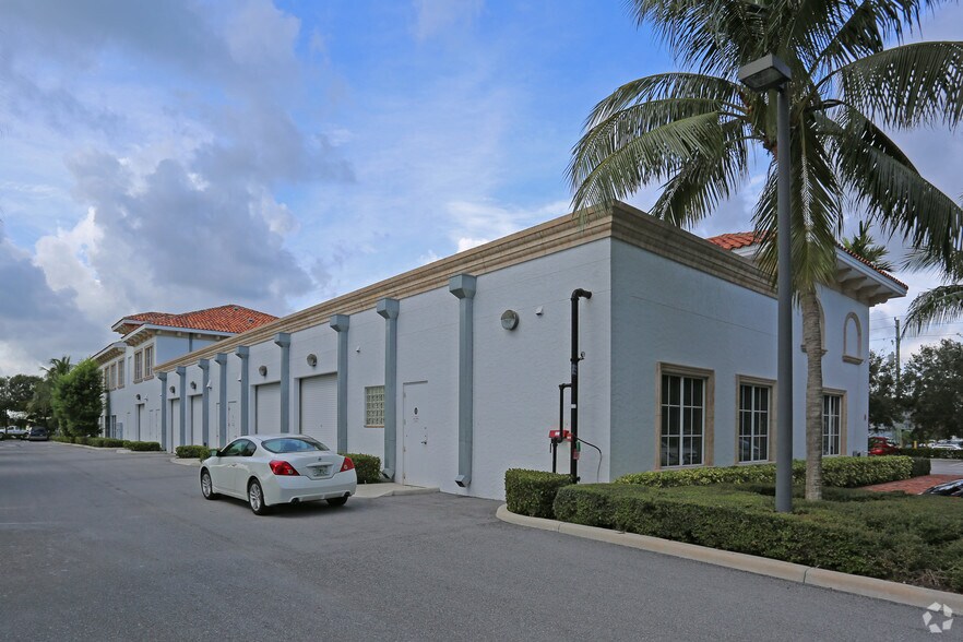 More Photos Of 400 N Cypress Dr, Tequesta Office Residential For Sale