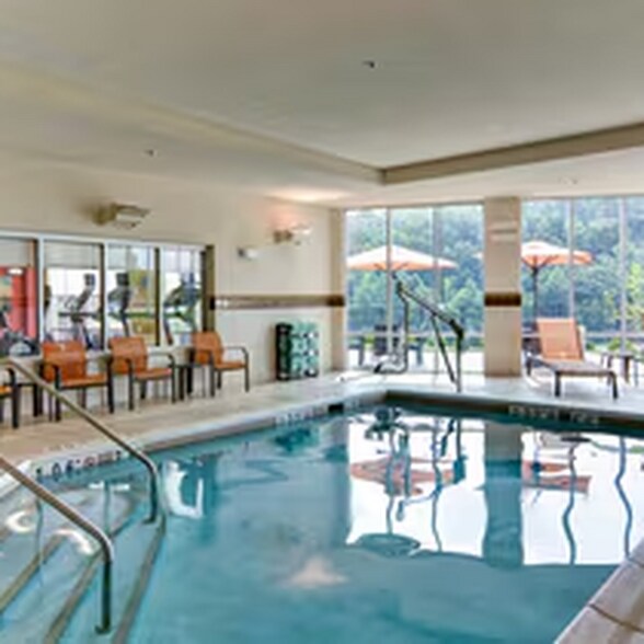 More Photos Of 30 Shaner Dr, Bridgeport Hotel For Sale
