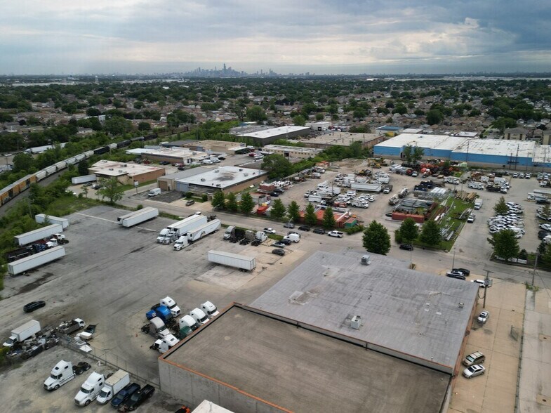 Primary Photo Of 6100 S New England Ave, Chicago Manufacturing For Lease