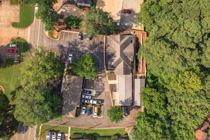 More Photos Of 3175 Cherokee St NW, Kennesaw Office Residential For Lease