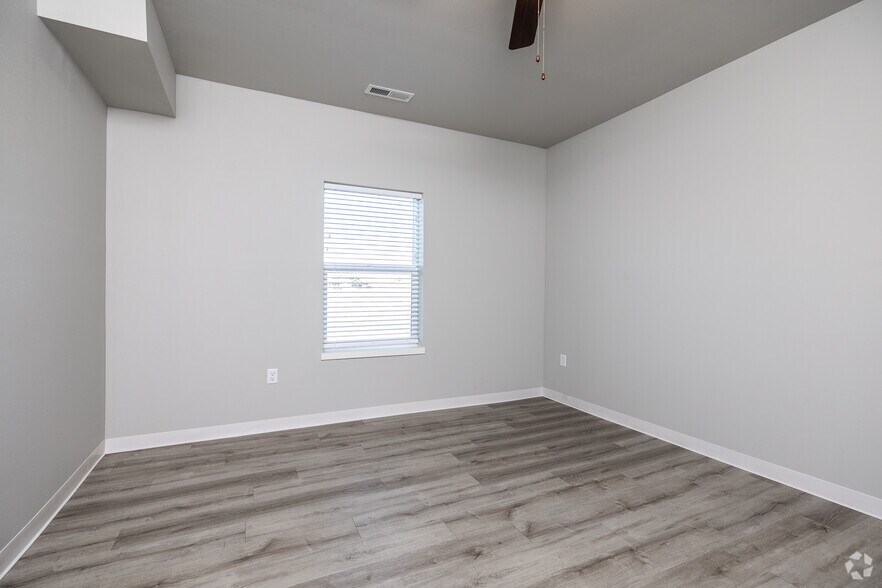 More Photos Of 3701-3761 Eastbrook Dr, Iowa City Apartments For Sale