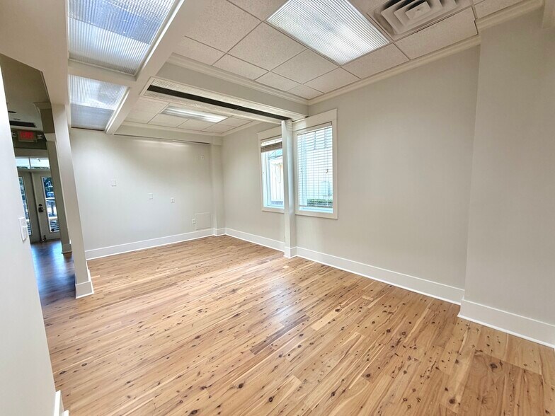 More Photos Of 277 Willbrook Blvd, Pawleys Island Office For Lease