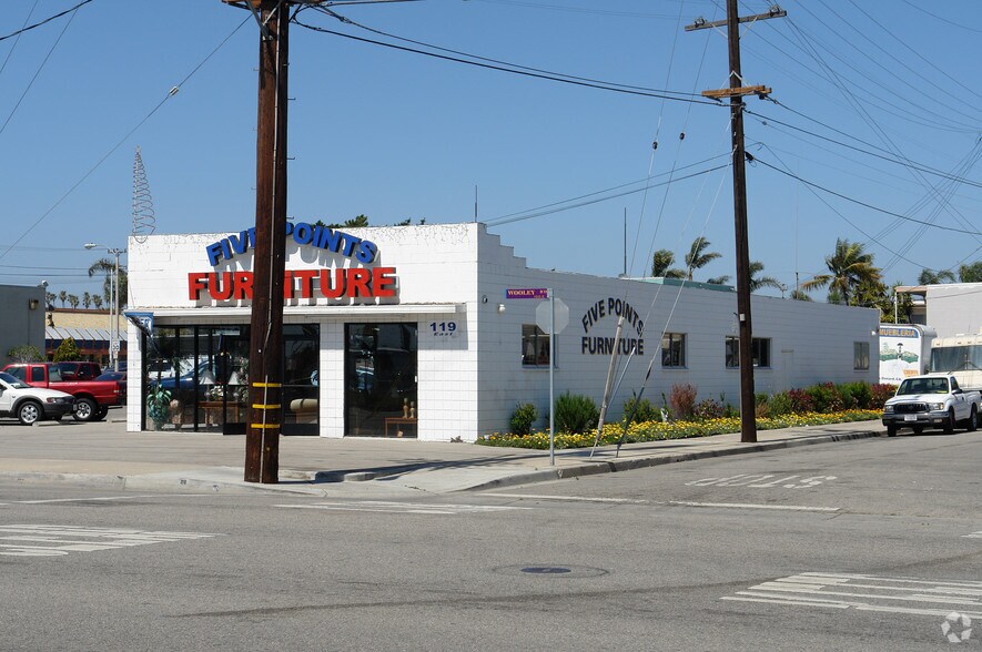 More Photos Of , Oxnard General Retail For Sale