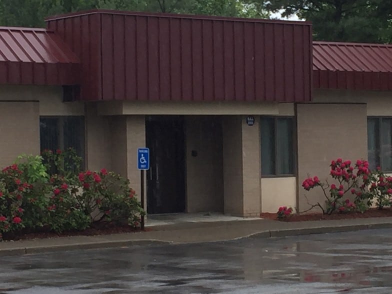 More Photos Of 6 Wesley Ct, Middletown Office For Lease