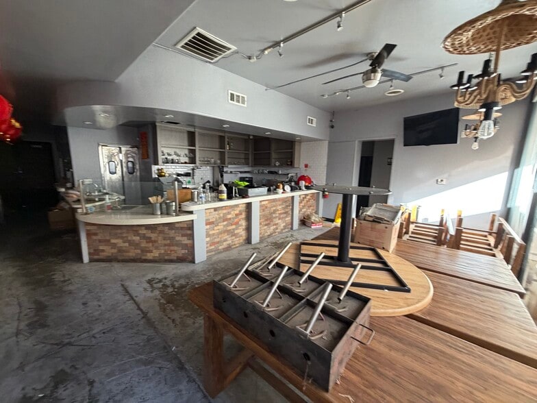 More Photos Of 9619 Las Tunas Dr, Temple City Storefront For Lease