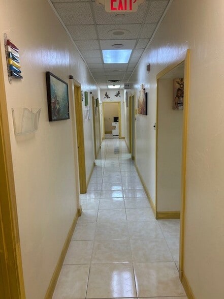 More Photos Of 2275 Westpark Ct, Euless Office For Sale